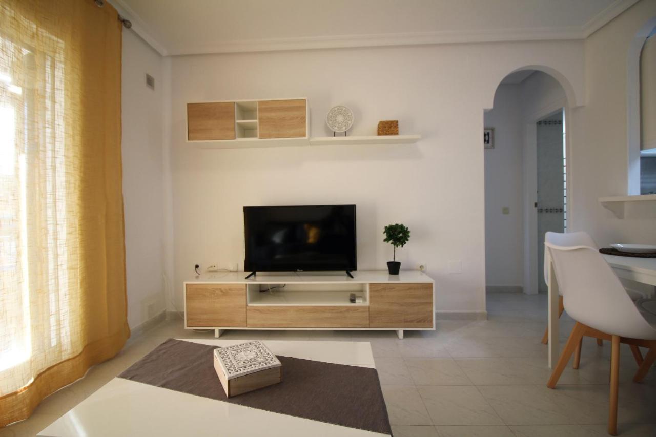 Apartamento Con Piscina En Urbanizacion Parquemar, La Mata, Torrevieja Aq-153 מראה חיצוני תמונה